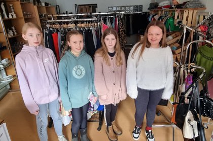 Tombólustelpurapríl2022