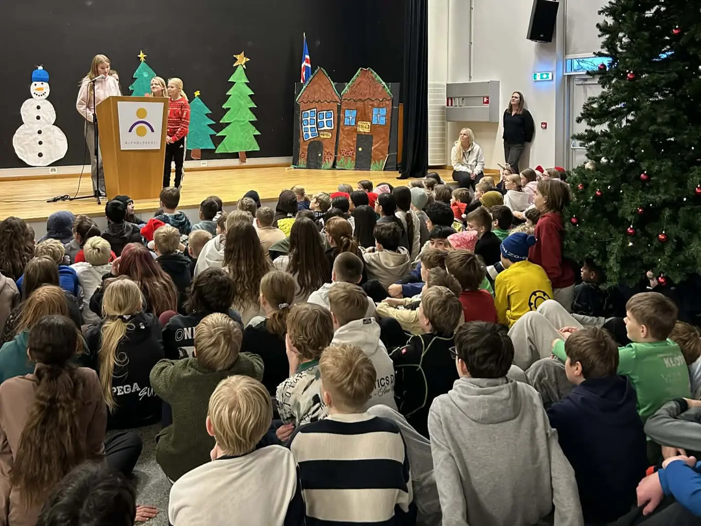 Góðgerð Álfhóls Salur